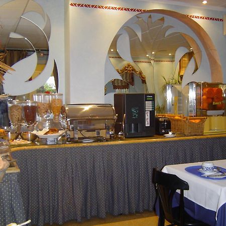 Hotel Ribes Roges Vilanova i la Geltru Ngoại thất bức ảnh