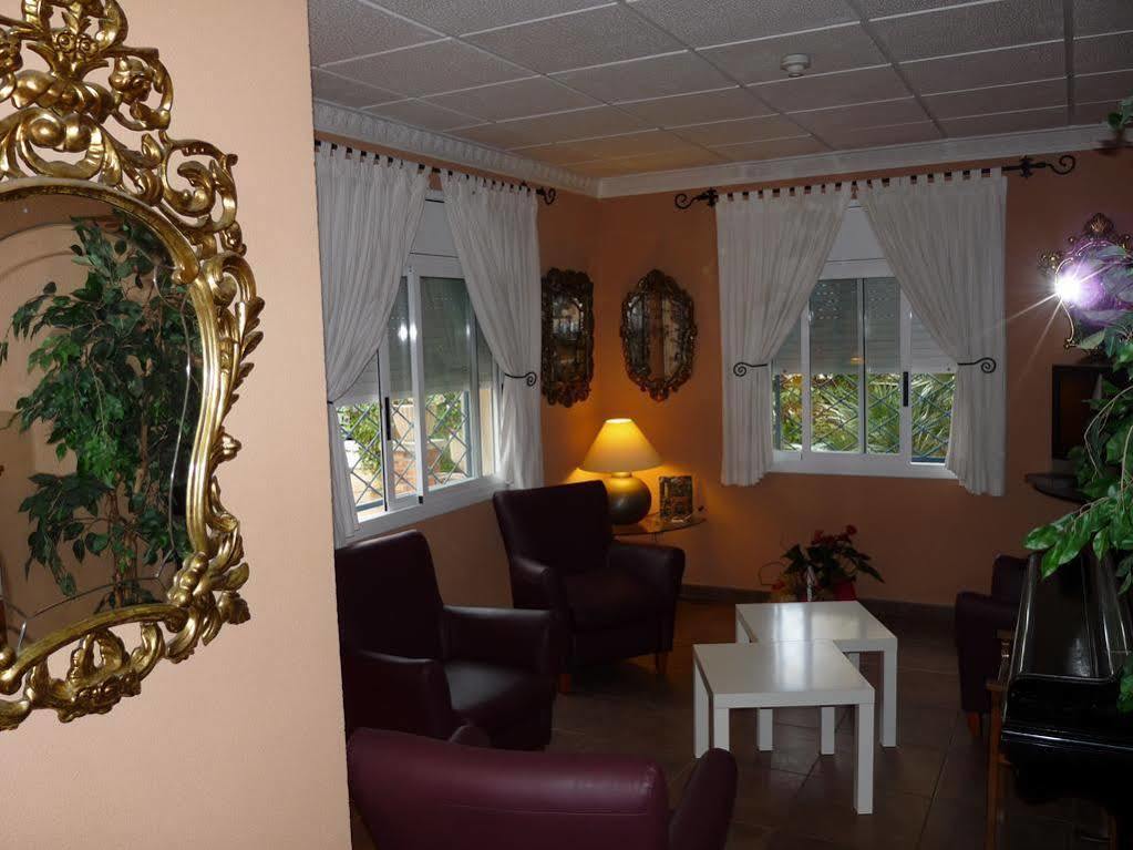 Hotel Ribes Roges Vilanova i la Geltru Ngoại thất bức ảnh