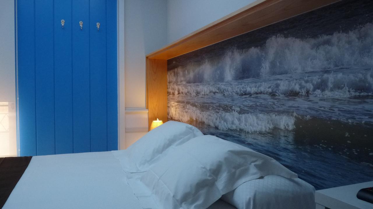 Hotel Ribes Roges Vilanova i la Geltru Ngoại thất bức ảnh