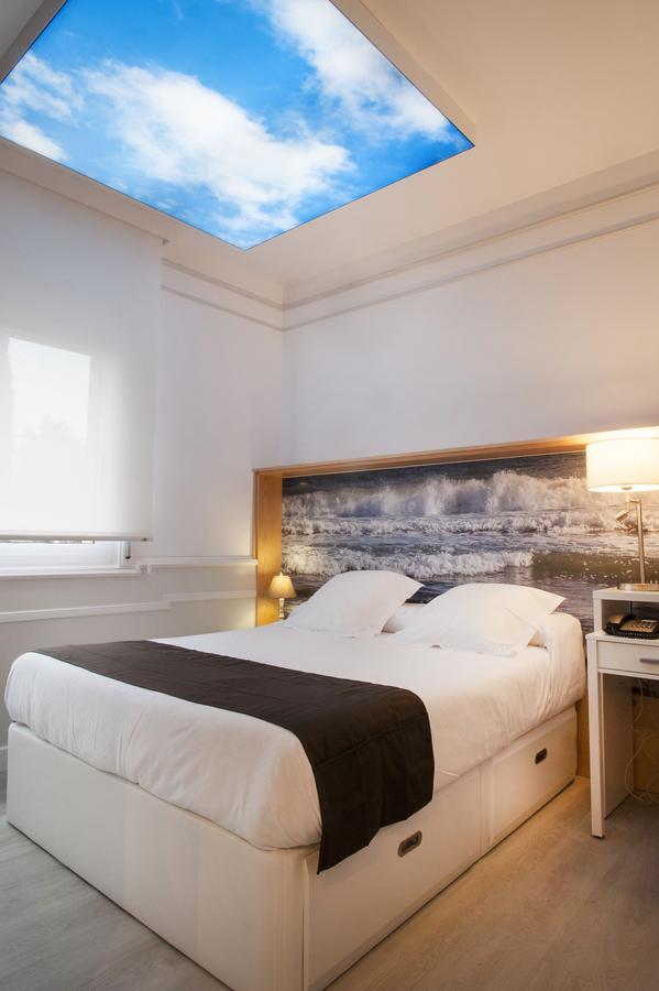 Hotel Ribes Roges Vilanova i la Geltru Ngoại thất bức ảnh