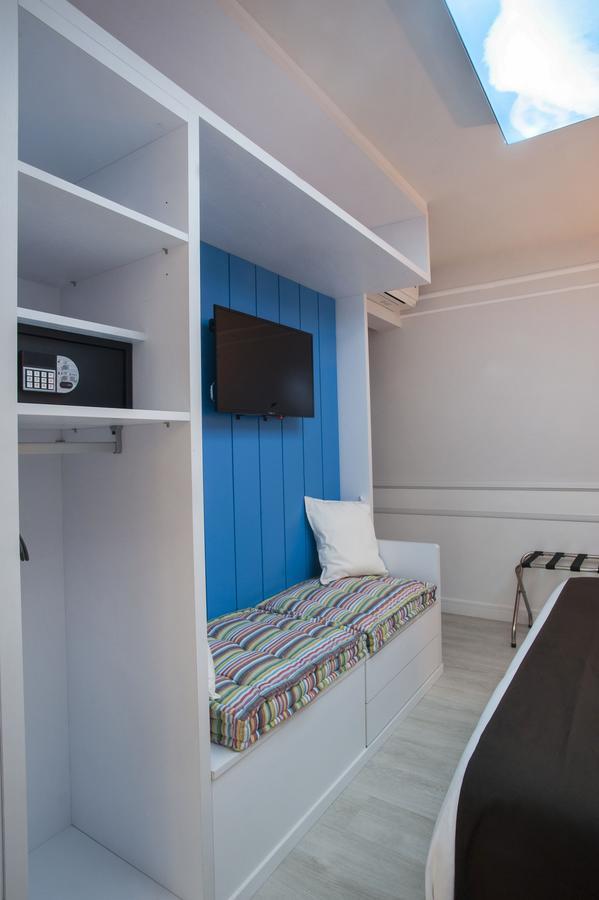 Hotel Ribes Roges Vilanova i la Geltru Ngoại thất bức ảnh