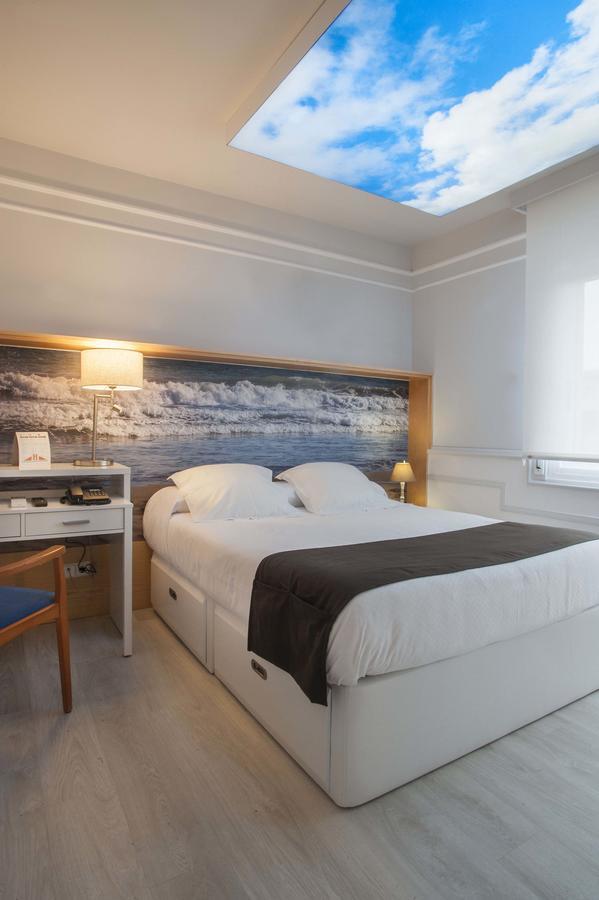 Hotel Ribes Roges Vilanova i la Geltru Ngoại thất bức ảnh