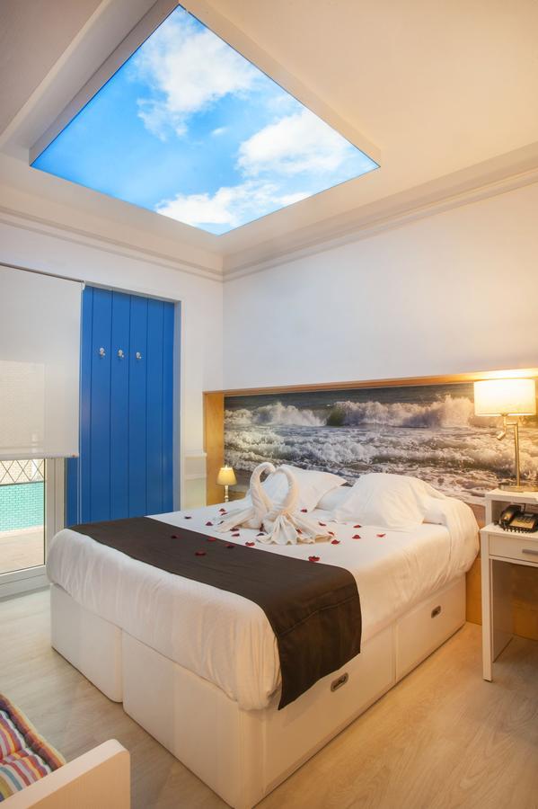 Hotel Ribes Roges Vilanova i la Geltru Ngoại thất bức ảnh