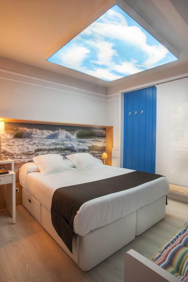 Hotel Ribes Roges Vilanova i la Geltru Ngoại thất bức ảnh